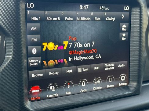 Used 2023 Jeep Gladiator Overland image 14