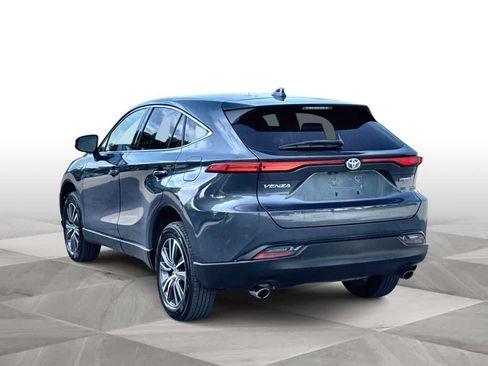 Used 2021 Toyota Venza LE AWD/4WD image 6