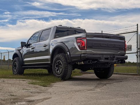 Certified 2025 Ford F150 Raptor w/ Equipment Group 803A Raptor R AWD/4WD image 3