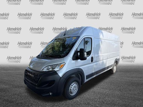 Used 2026 RAM ProMaster 3500 w/ Safety Group FWD image 5