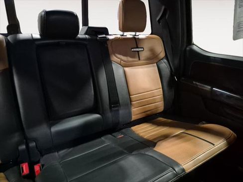 Certified 2022 Ford F150 Platinum w/ Equipment Group 701A High image 18