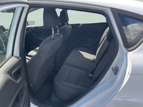 Used 2019 Ford Fiesta SE w/ Equipment Group 201A image 10