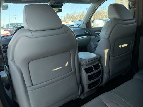 Used 2018 Acura MDX SH-AWD w/ Technology Package image 19