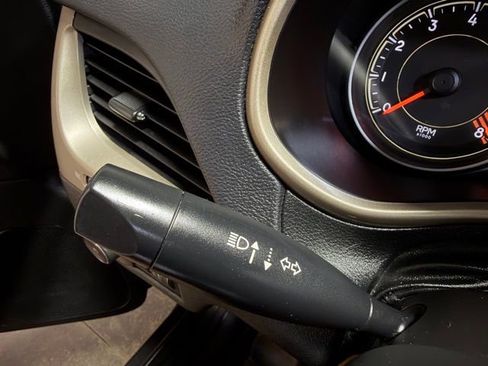 Used 2015 Jeep Cherokee Latitude w/ Trailer Tow Group image 32