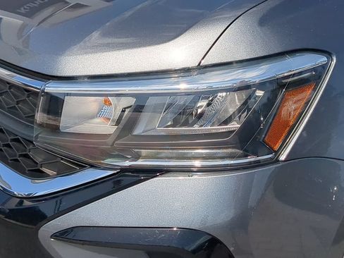 Certified 2024 Volkswagen Taos S FWD image 8