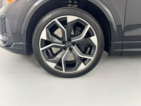 Used 2023 Audi RS Q8 AWD/4WD image 34