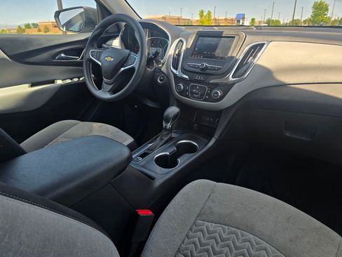 Used 2020 Chevrolet Equinox LS w/ LS Convenience Package FWD image 26
