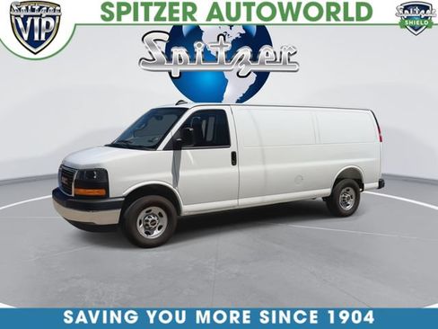Used 2025 GMC Savana 2500 Extended w/ Driver Convenience Package RWD image 5
