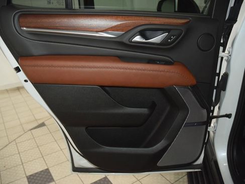 Used 2024 GMC Yukon Denali Ultimate AWD/4WD image 50