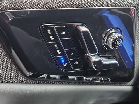 New 2026 Cadillac Optiq V AWD/4WD image 20