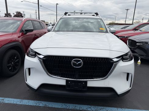 Used 2024 MAZDA CX-90 Plug-In Hybrid w/ Preferred AWD/4WD image 3