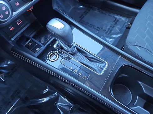 Used 2024 Nissan Kicks SV image 17