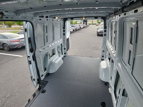 New 2026 Mercedes-Benz Sprinter 2500 image 9