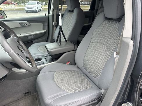 Used 2012 Chevrolet Traverse LT image 13