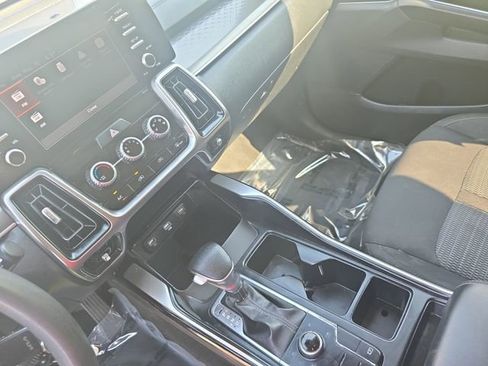 Used 2023 Kia Sorento LX AWD/4WD image 24
