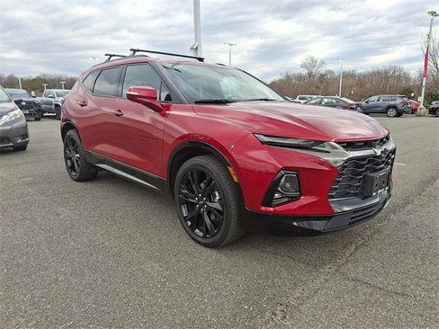 Used 2021 Chevrolet Blazer RS w/ Enhanced Convenience Package image 3