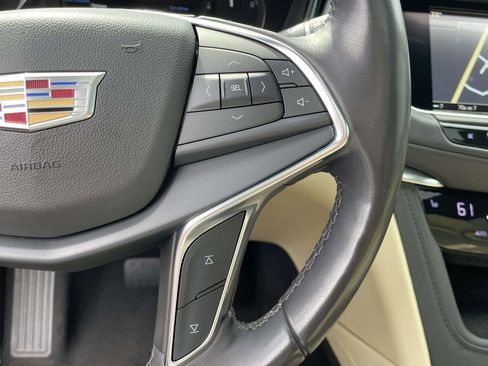 Used 2018 Cadillac XT5 Luxury w/ Driver Awareness Package image 24
