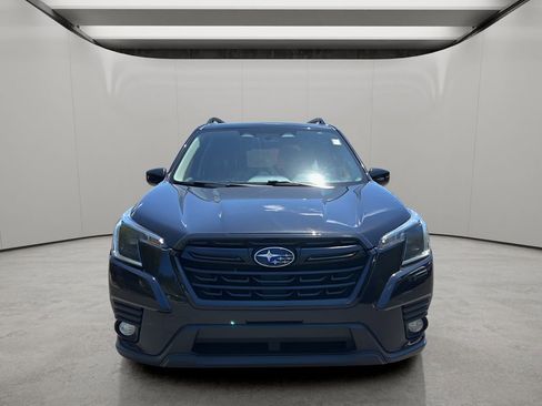 Used 2023 Subaru Forester Premium AWD/4WD image 8