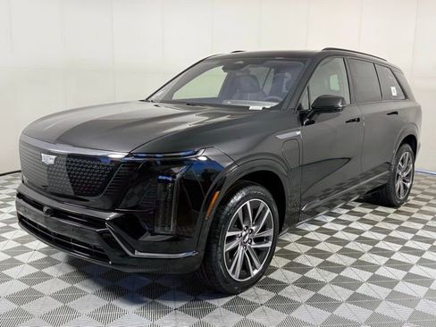New 2026 Cadillac Vistiq Sport image 2