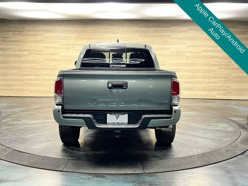 Used 2023 Toyota Tacoma TRD Off-Road w/ TRD Premium Off Road Package AWD/4WD image 20