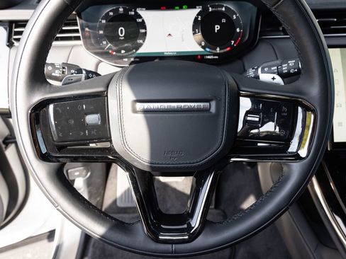 Used 2023 Land Rover Range Rover Sport SE Dynamic image 23