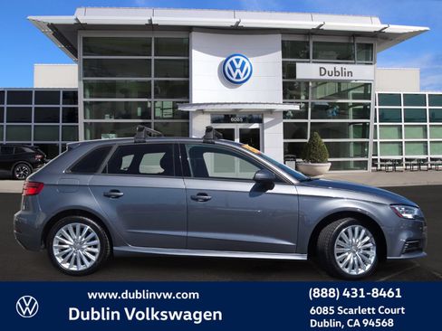Used 2018 Audi A3 e-tron Premium FWD image 3