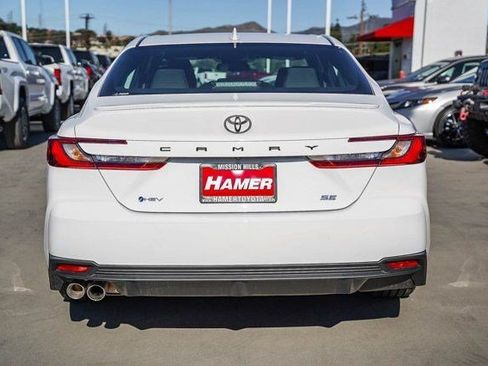 New 2026 Toyota Camry SE FWD image 8