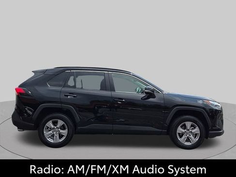 Used 2025 Toyota RAV4 XLE AWD/4WD image 4