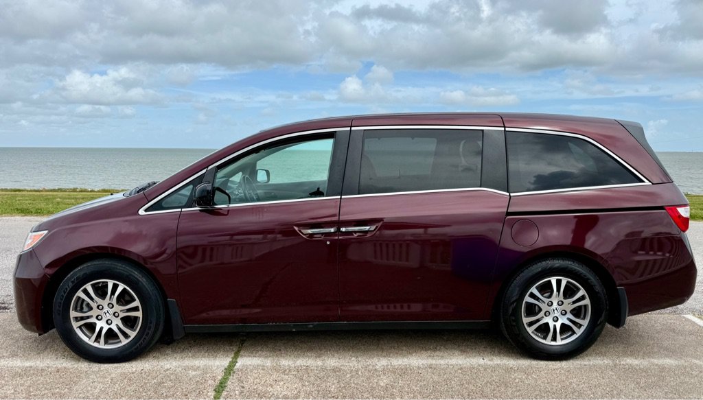 Used 2011 Honda Odyssey EX-L image 8