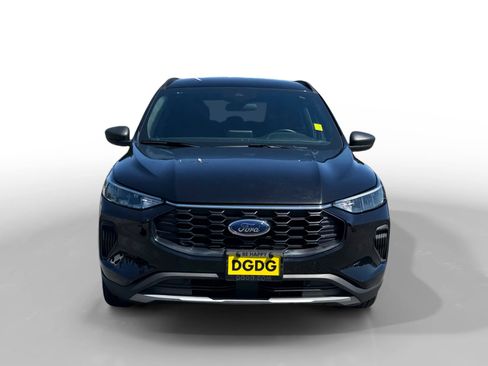 Certified 2025 Ford Escape ST-Line FWD image 8