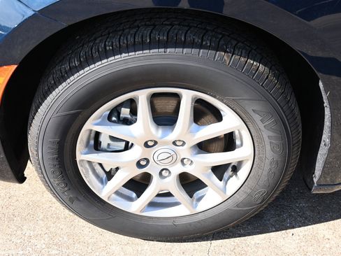 New 2025 Chrysler Pacifica Select image 8