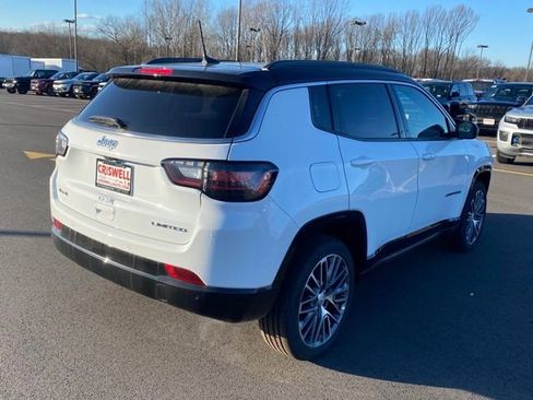 New 2024 Jeep Compass Limited w/ Elite Group image 8