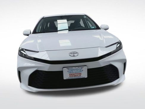 Used 2025 Toyota Camry LE w/ Convenience Package AWD/4WD image 3