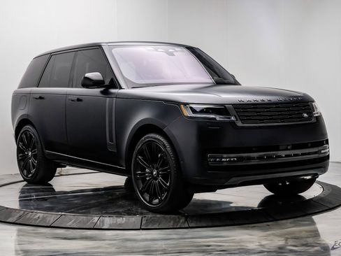 Used 2023 Land Rover Range Rover SE image 22