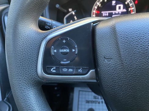 Used 2017 Honda CR-V LX image 19