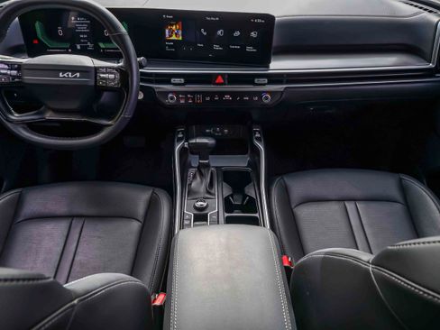 Certified 2026 Kia Sorento S FWD image 19