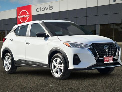 New 2025 Nissan Kicks Play S image 10