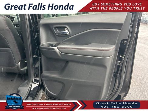 Certified 2025 Honda Ridgeline Black Edition image 23