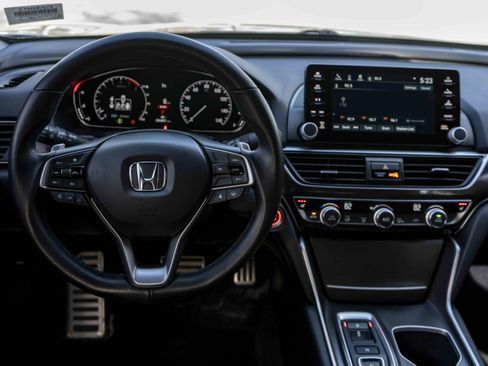 Used 2022 Honda Accord Sport image 19