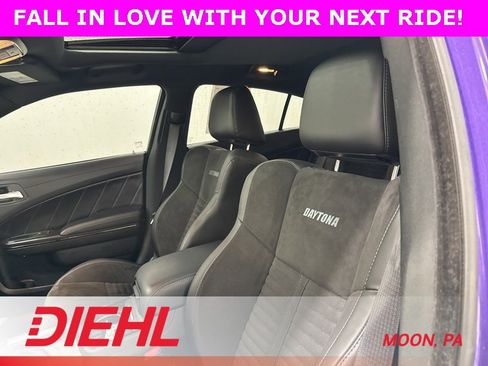 Used 2023 Dodge Charger R/T w/ Daytona Edition Group image 18