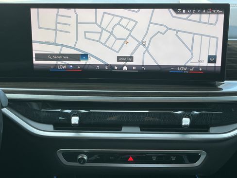 Used 2024 BMW X5 sDrive40i image 4