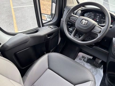Used 2024 RAM ProMaster 3500 image 33