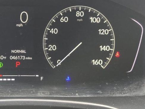 Used 2023 Honda Civic Sport image 3