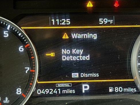 Used 2024 Mitsubishi Outlander SE image 19