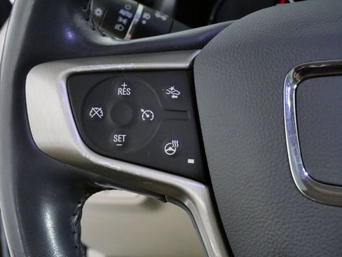 Used 2020 GMC Acadia Denali w/ Trailering Package AWD/4WD image 17