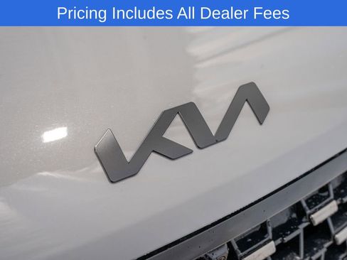 New 2026 Kia Carnival SX FWD image 3