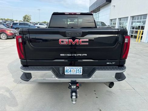 Used 2024 GMC Sierra 2500 SLT w/ SLT Premium Package AWD/4WD image 4