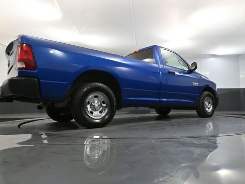 Used 2018 RAM 1500 Express image 46