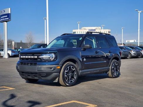 Used 2023 Ford Bronco Sport Outer Banks w/ Tech Package image 36