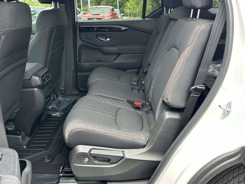 New 2026 Honda Pilot Sport image 10